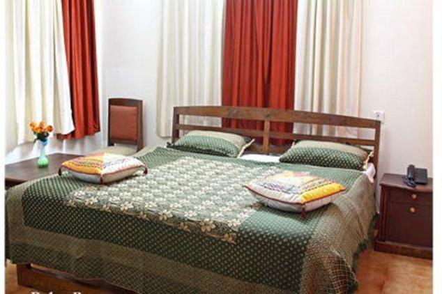 Hotel Ranikhet Grand